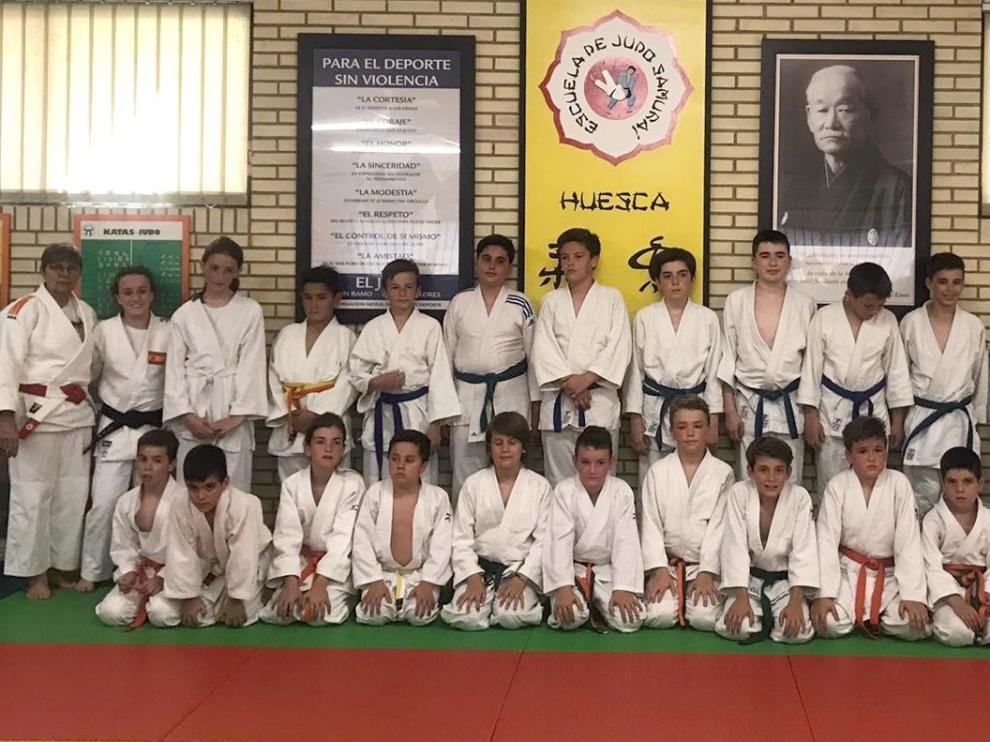 Exhibición de fin de curso de Escuela Samurai y San Viator