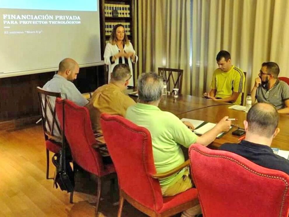 Cristina Bentué explica la financiación privada de proyectos tecnológicos