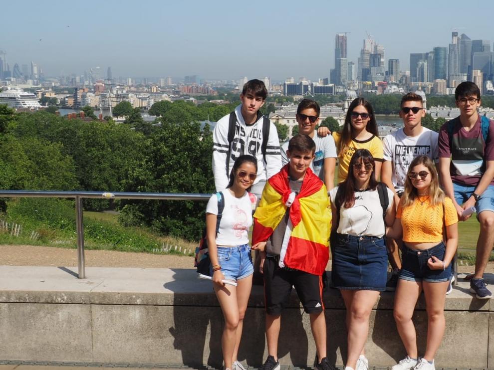 Inmersión lingüística del colegio Santo Domingo Savio de Monzón en Inglaterra