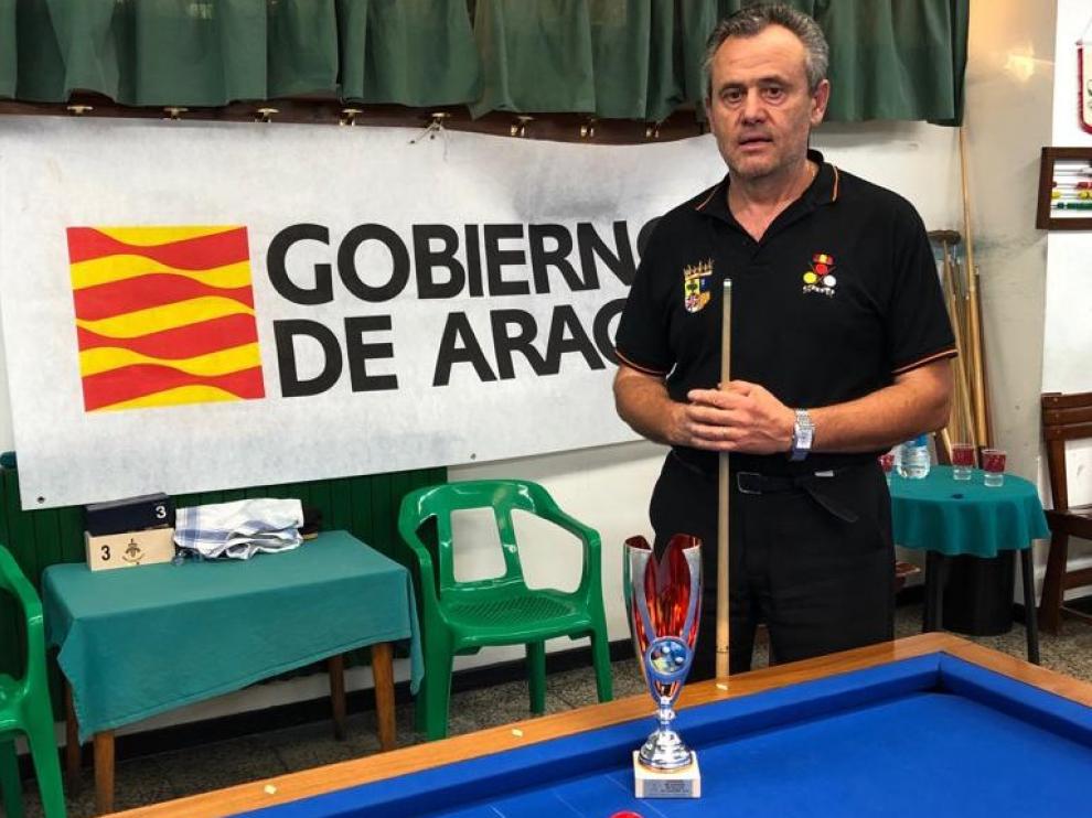 Carmelo Garcés se proclama campeón de Aragón de Billar y acumula ya 21 títulos
