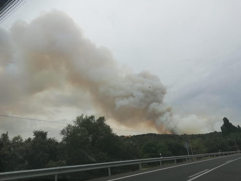 Controlado el incendio forestal declarado en Alcampell y Baells tras calcinar 80 hectáreas