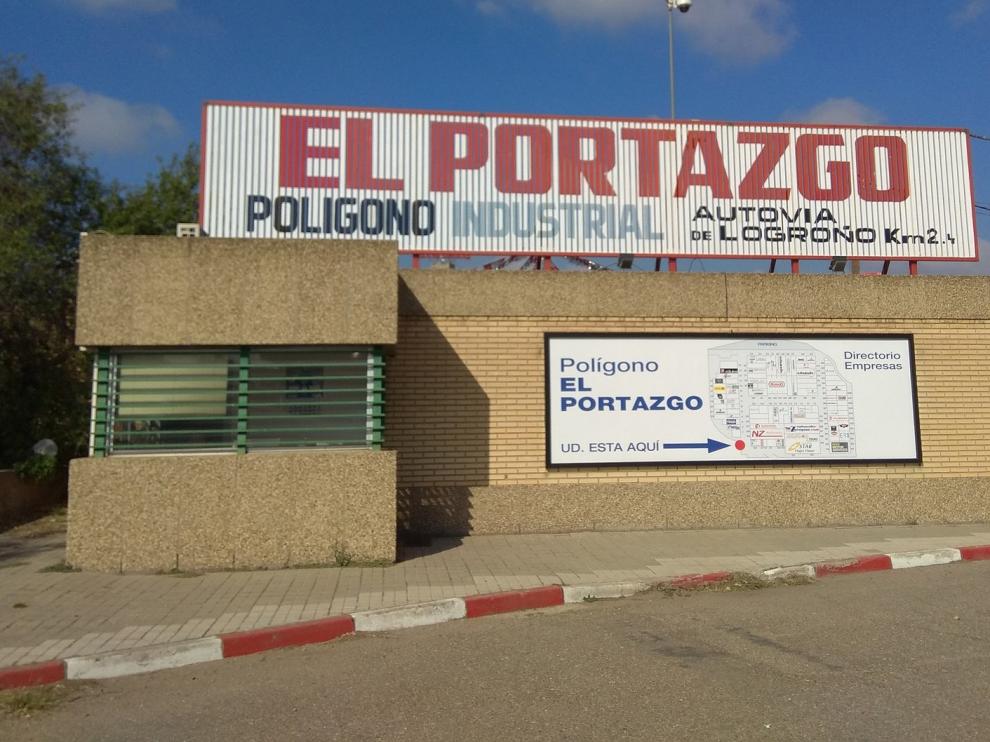 Un incendio afecta a una nave de embalajes, en el Polígono El Portazgo