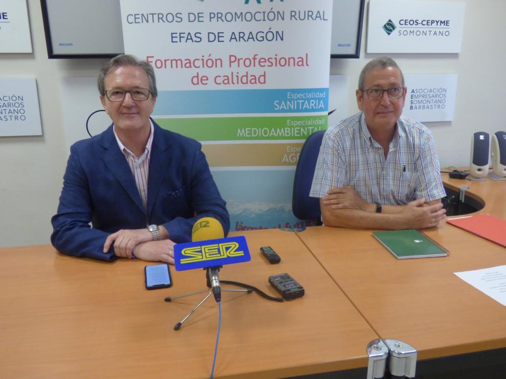 La Escuela Familiar "El Poblado" de El Grado celebra el medio siglo de estos centros