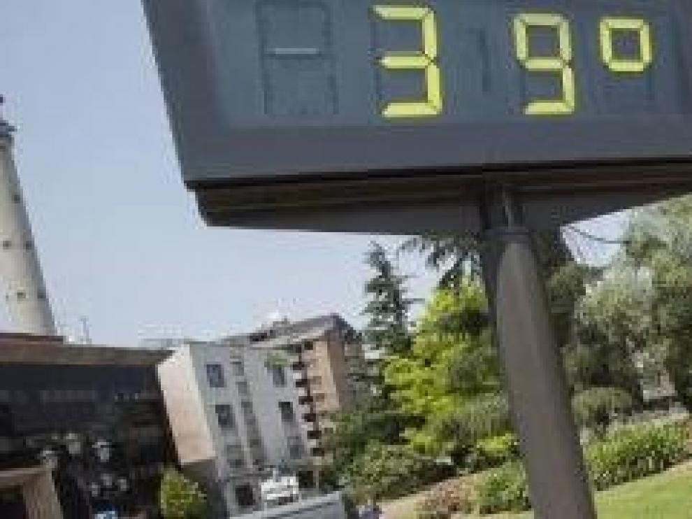 Aviso naranja por temperaturas máximas al sur de la provincia de Huesca y amarillo en el Pirineo