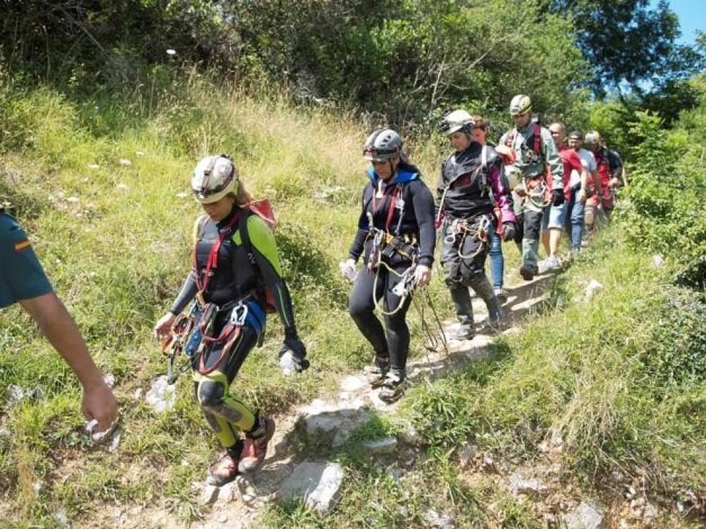 Localizadas en buen estado las tres espeleólogas de Coventosa
