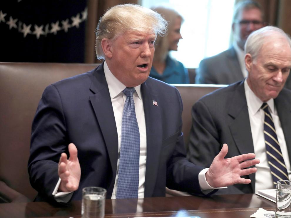Demócratas EEUU estallan contra actitud "racista" de Trump hacia inmigrantes