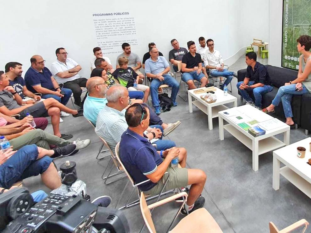 Míchel se muestra ambicioso y promete a la afición un equipo bonito de ver