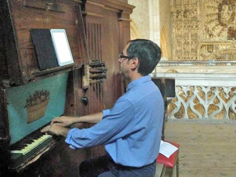 Luca Purchiaroni, preparado para tocar este viernes en Roda de Isábena