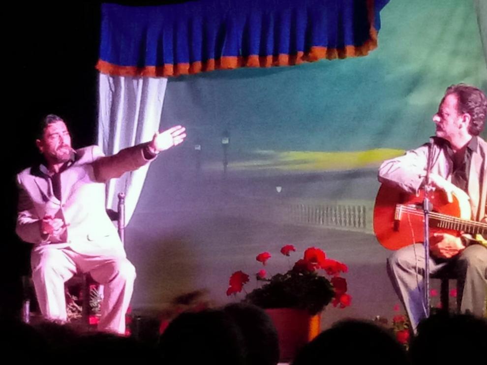Éxito del Teatro de Robres con su representación de la obra "El Ídolo"