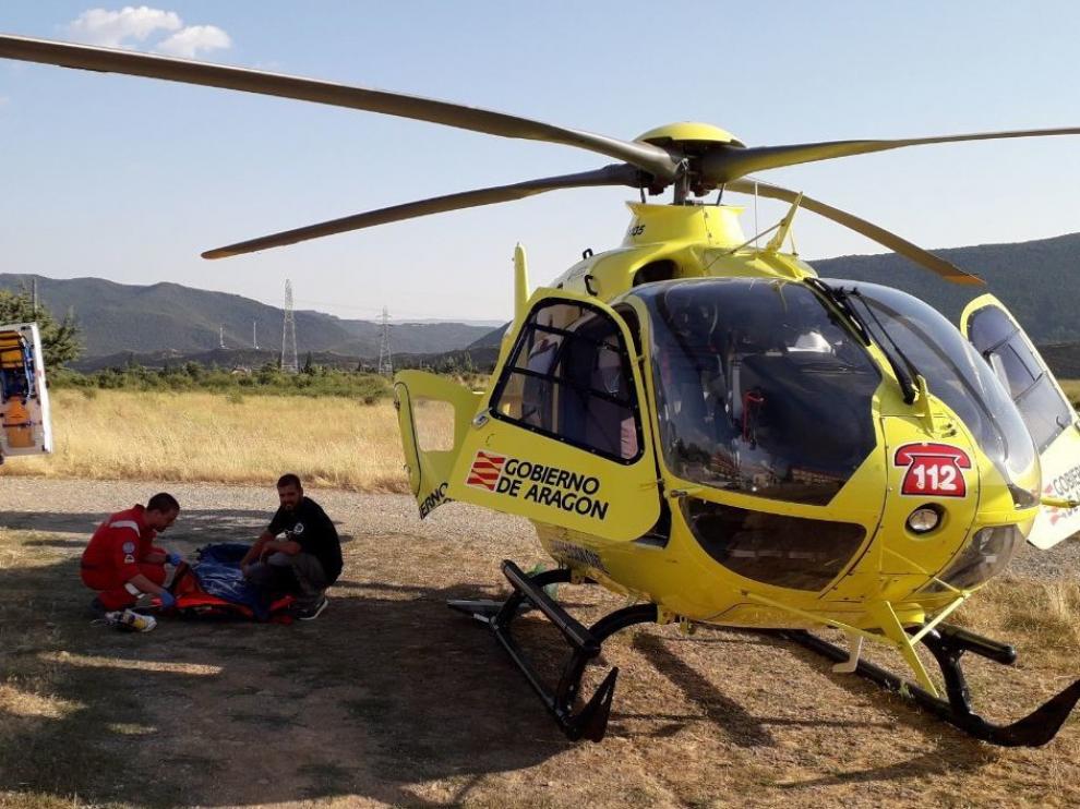 La Guardia Civil de Teruel auxilia a un hombre, herido en un accidente de motocicleta