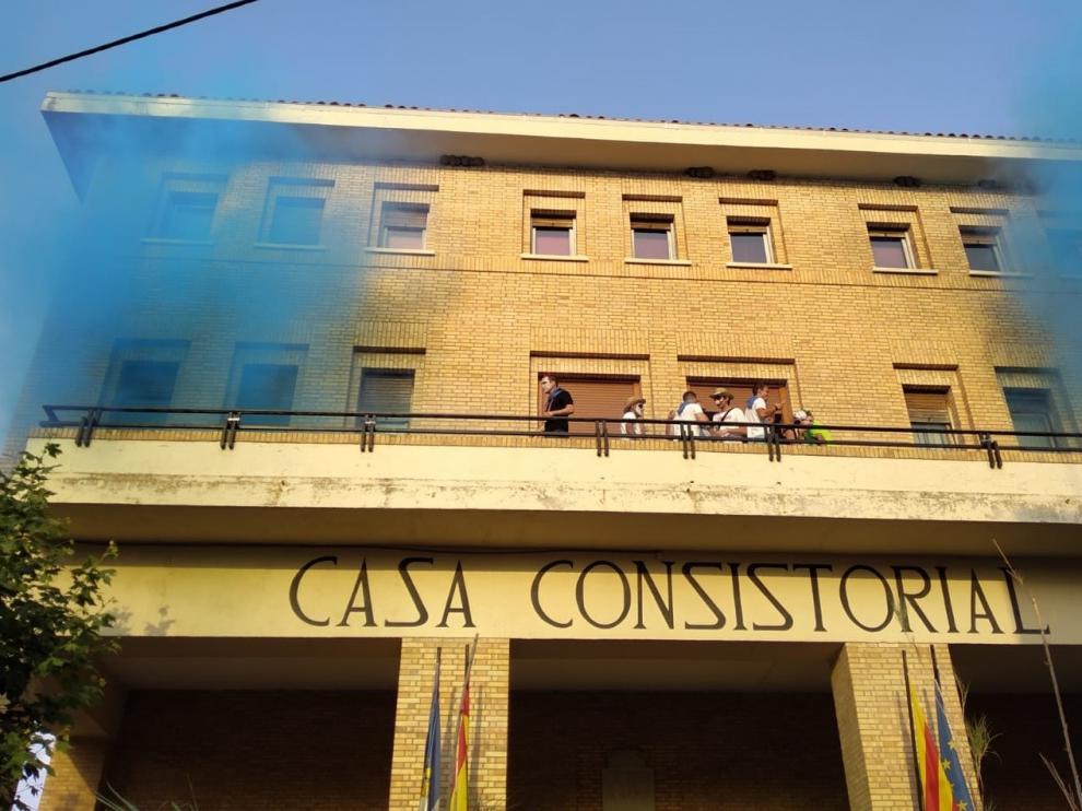 Las peñas La Huerta y El Matadero protagonizan el lanzamiento del chupinazo y el pregón de fiestas en Grañén