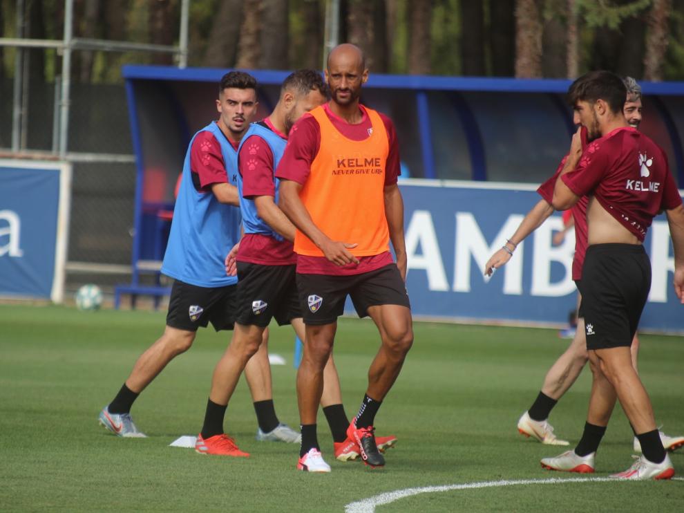 El Levante pone a prueba el trabajo del Huesca en Benasque