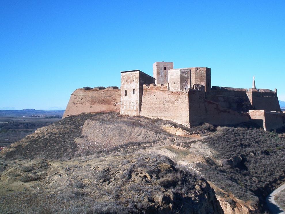 El Castillo de Monzón abrirá todos los días durante el mes de agosto