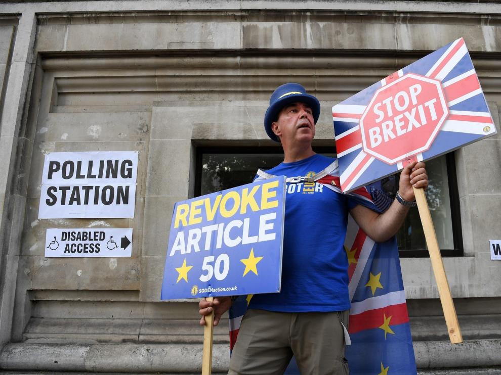Bruselas y Londres no avanzan sobre el proceso de "brexit"