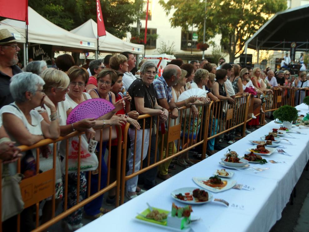 Diego Mur gana el concurso de pollo al chilindrón de Radio Huesca