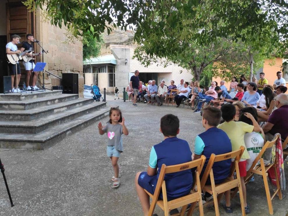 Animación en Labata en el Día del Municipio