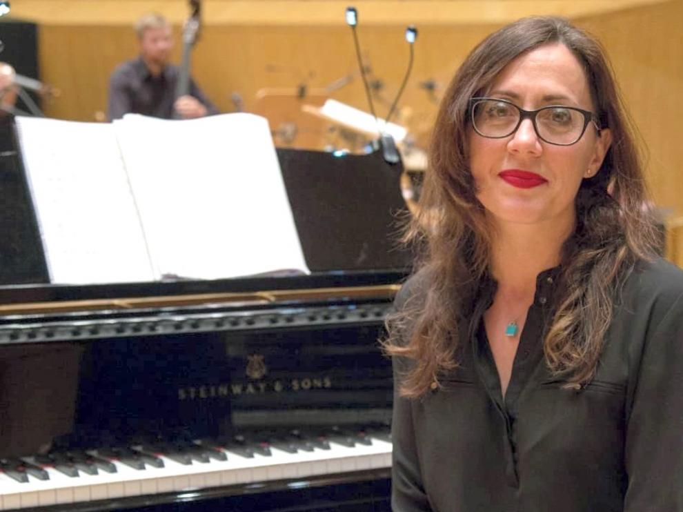Esther Ciudad y Neopercusión reviven en Jaca el exótico viaje de Magallanes