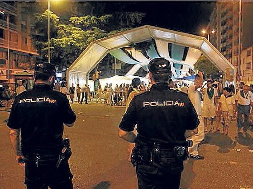 La Policía Nacional refuerza sus efectivos en las jornadas laurentinas