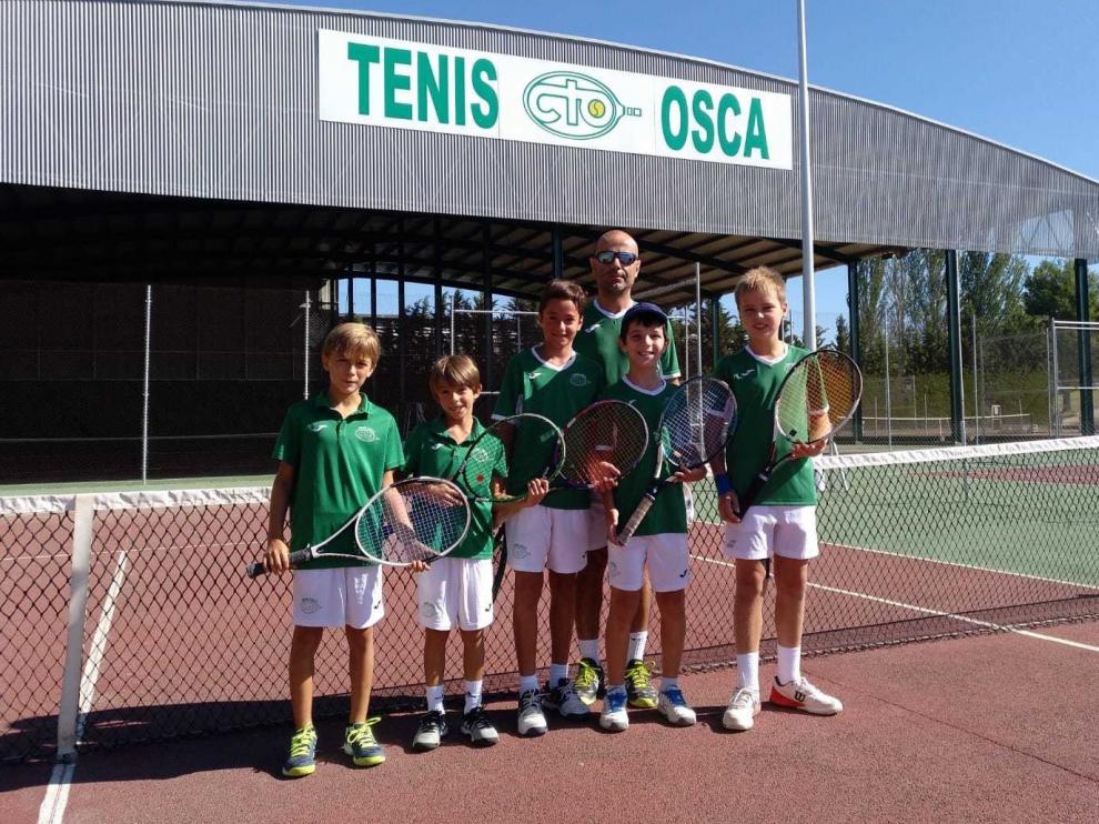 Los alevines del CT Osca jugarán el Nacional por equipos