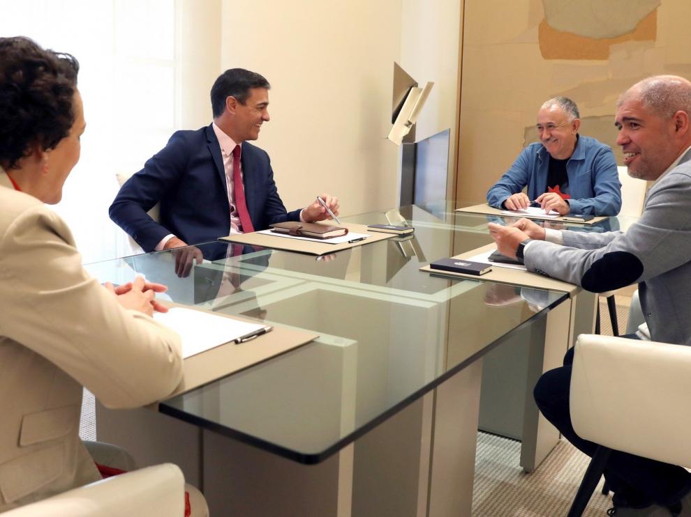 Sánchez retoma a fin de mes las negociaciones de Gobierno