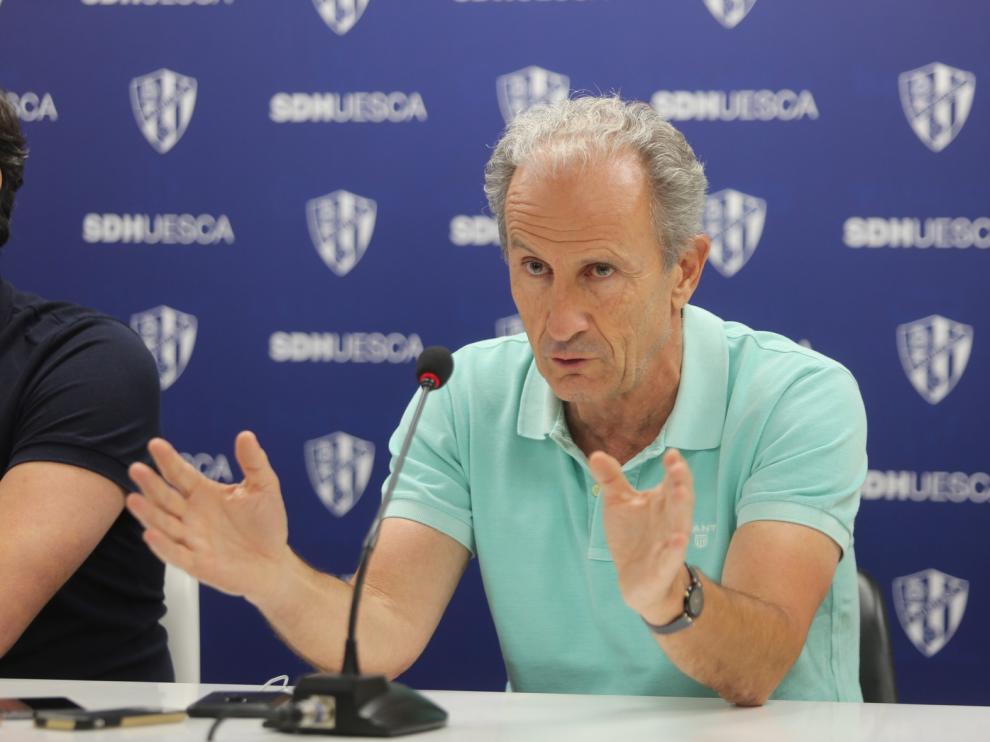 José Antonio Martín "Petón": "Merecemos pensar en el ascenso porque la plantilla así se ha concebido"