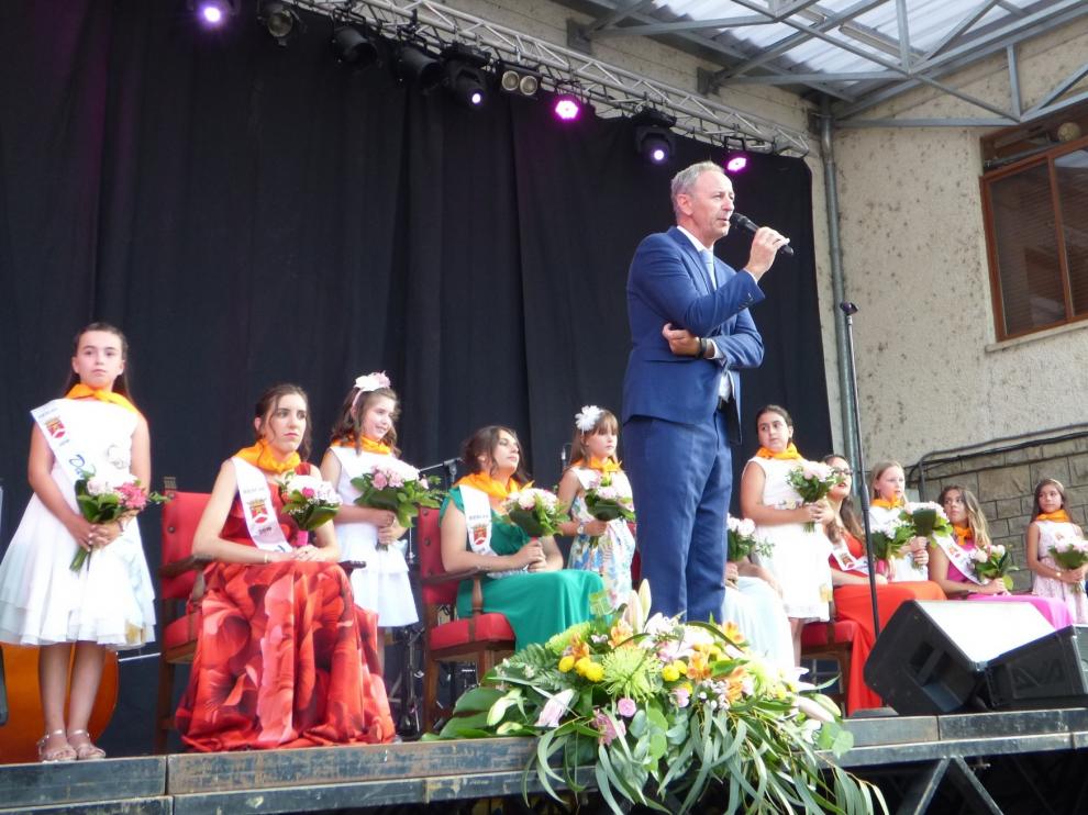 Biescas presenta a sus damas infantiles y presidentas