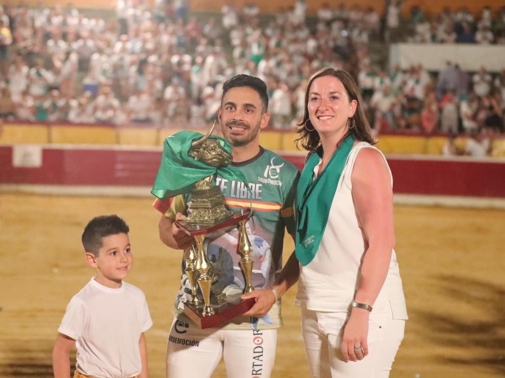 El público responde a la cita de los recortadores