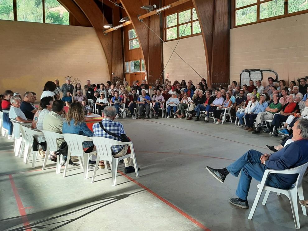 Nace en Cerler la asociación de vecinos "Pico Sarllé"