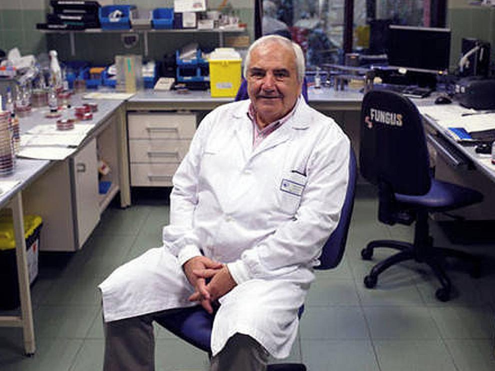 José Ramón Cisterna Cáncer: "La vacunación infantil ha controlado y erradicado muchas enfermedades"