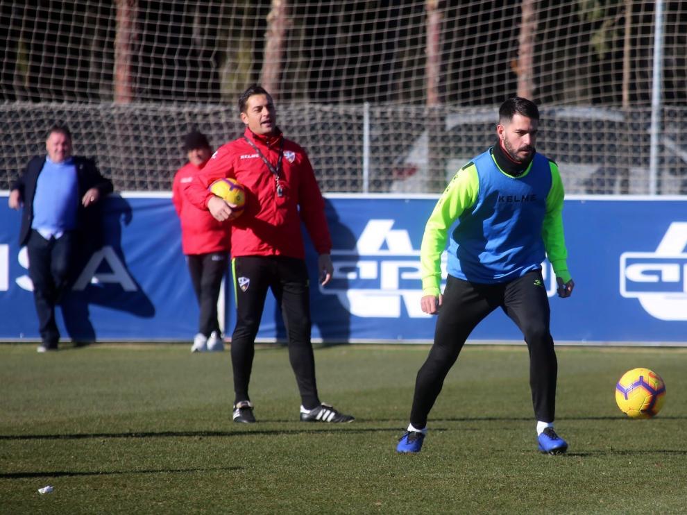 Pablo Insua podría reforzar la zaga en las próximas fechas