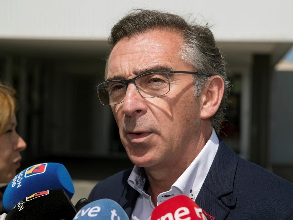Beamonte alerta de la "parálisis" del Gobierno de Aragón y dice que la izquierda solo quiere "colocar a los suyos"