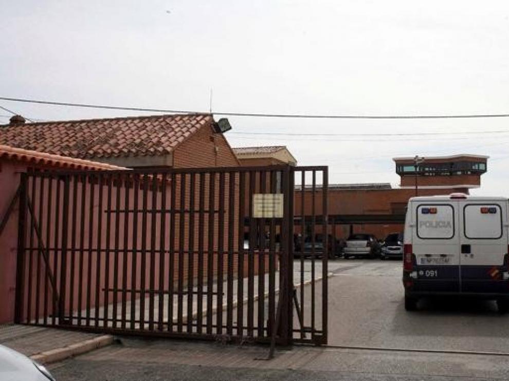 Unos padres de Caudete (Albacete), en prisión por la muerte de sus dos bebés
