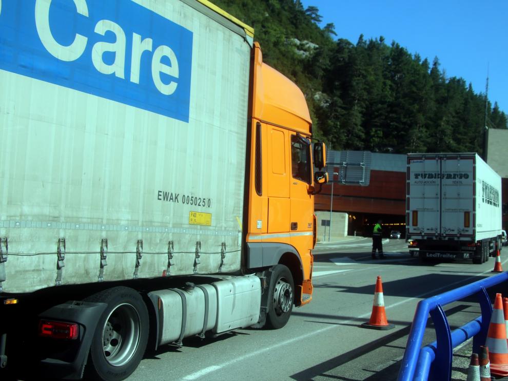 La oferta de transporte por carretera en Aragón se reduce un 50 % por el coronavirus