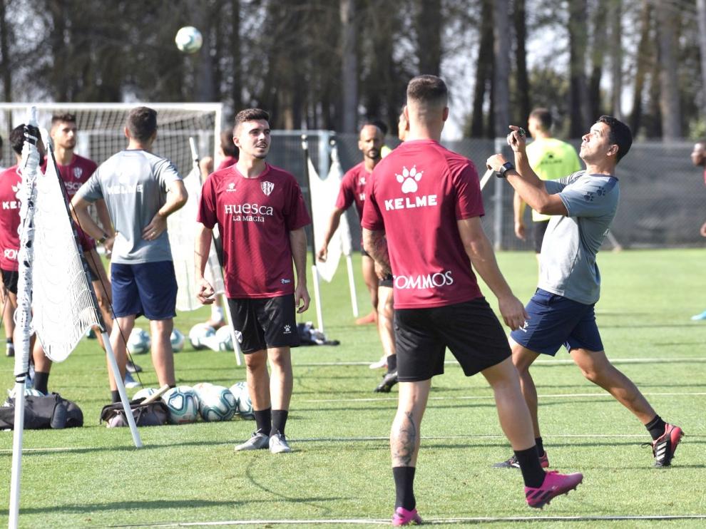 Juan Carlos para por unas molestias por pubalgia en un suave entrenamiento