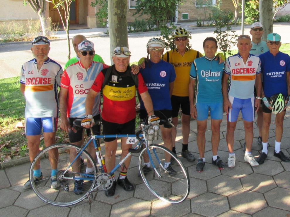 Etapa Clásica del Club Ciclista Oscense con el Pedal Aragonés en Ontinar