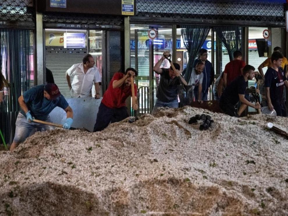 El 112 de Madrid atendió 1.434 sucesos relacionados con las tormentas entre las 16 y las 24 horas de este lunes