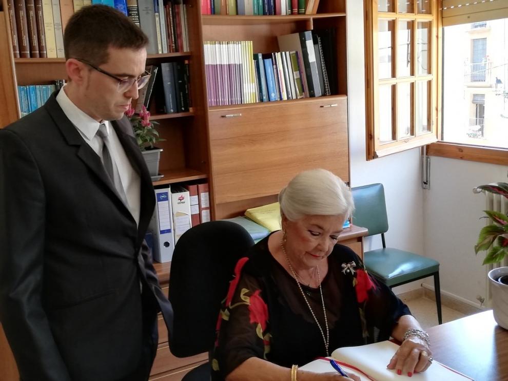 Emotivo homenaje a Rosita Ferrer en Peralta de la Sal