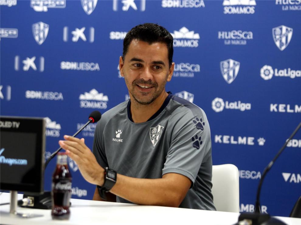 Míchel: "Tenemos mucha ilusión pero los pies en el suelo"