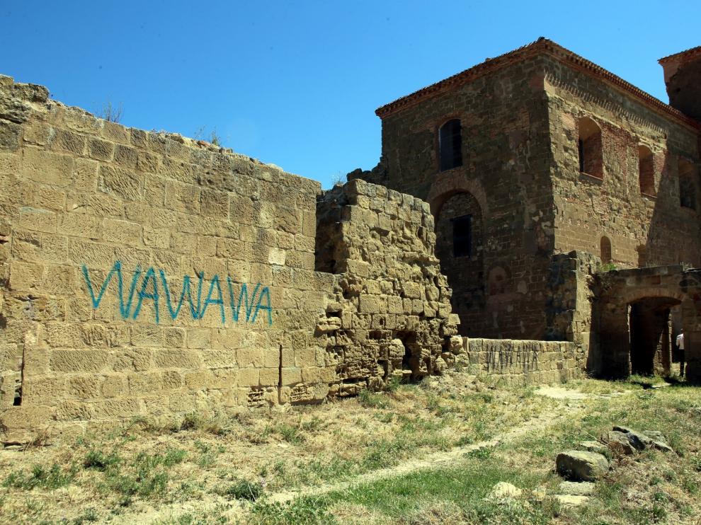 Chunta lleva al Senado el retraso en las obras del castillo de Montearagón