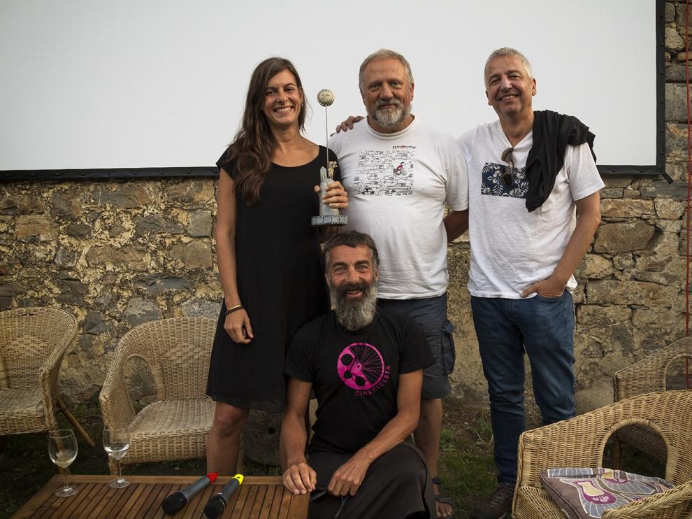 Isabel Segura y Carmelo López reciben el premio Ascaso 2019 tras "revolucionar" África
