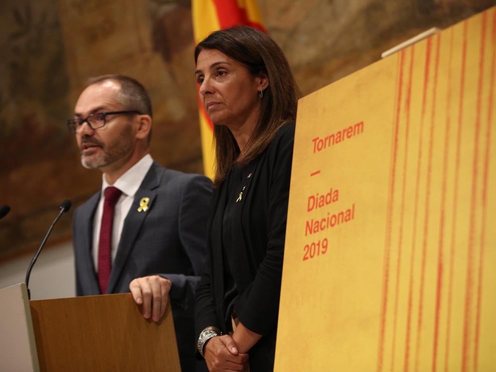 Cs, PSC y PP piden que el Parlament no participe en el acto de la Diada sobre los presos