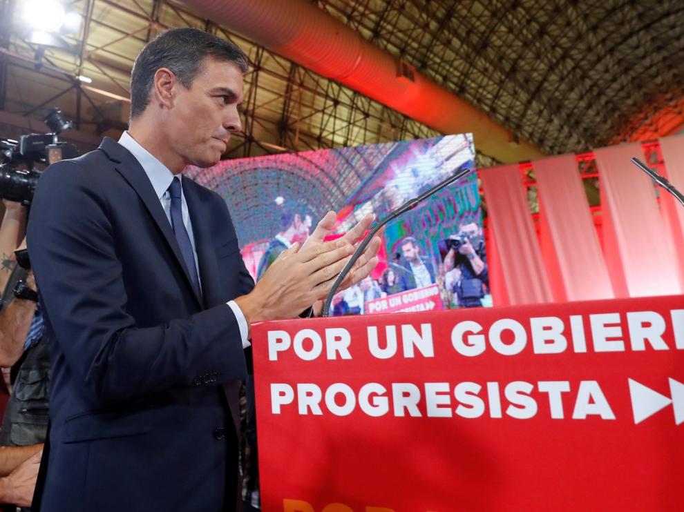 PSOE incluye en su oferta a Podemos el "no" expreso a un referéndum de independencia en Cataluña