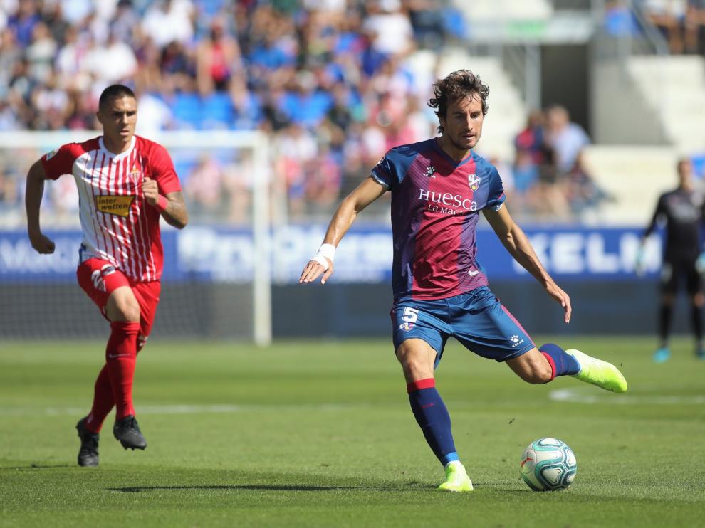 El Huesca es el equipo más pasador de la Segunda División