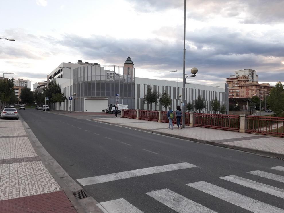 El parquin de la avenida Cortes de Aragón de Monzón se reabrirá en las fiestas