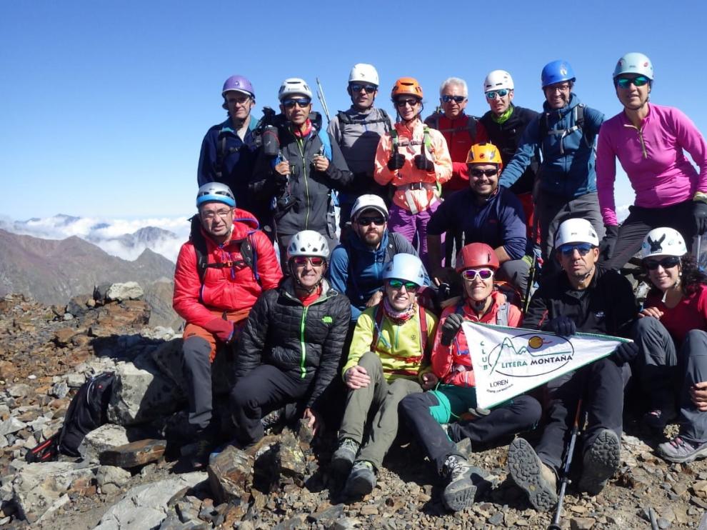 Un recorrido por el Pico de los Veteranos y el Pico Gemelos Ravier