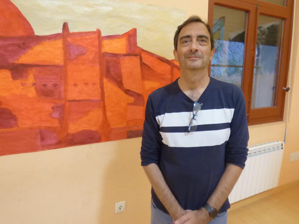 Jordi Corbera se inspira en "las paredes de casas derruidas"