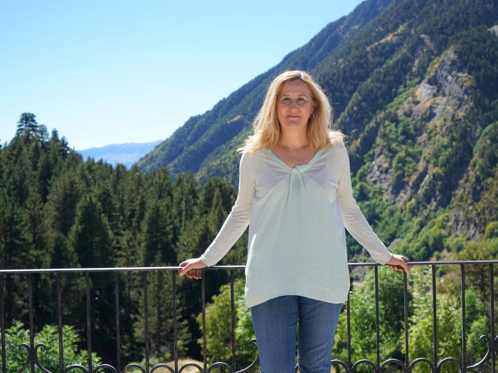 Luz Gabás: "Hay que ajustarse a los tiempos y no ahogarse en la nostalgia excesiva"