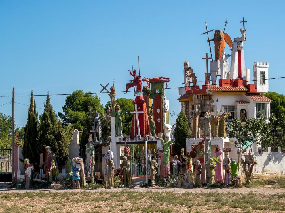 Cuando el arte no está en los museos, sino en lo alto de un monte
