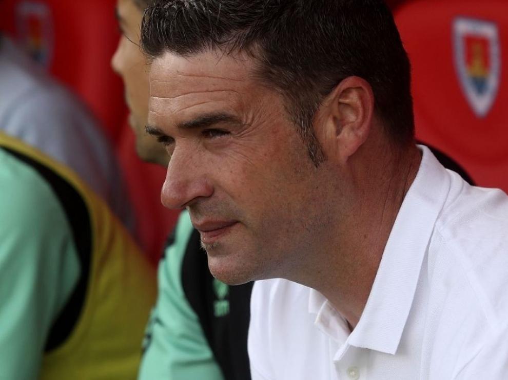 Míchel: "El Huesca ha hecho una primera parte muy buena pero con poco acierto"