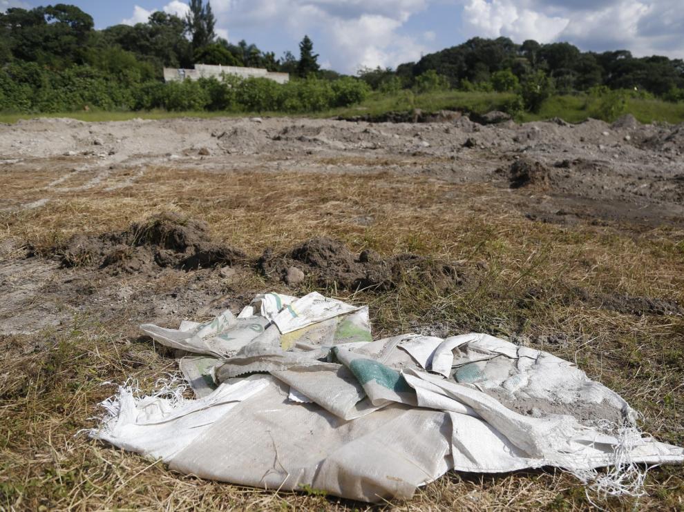 El hallazgo de una fosa con 44 cadáveres agudiza la crisis en México